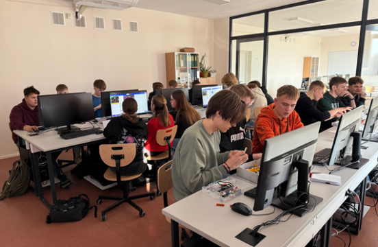 Gimnazijoje viešėjo  Vytauto Didžiojo universiteto Žemės ūkio akademijos atstovai