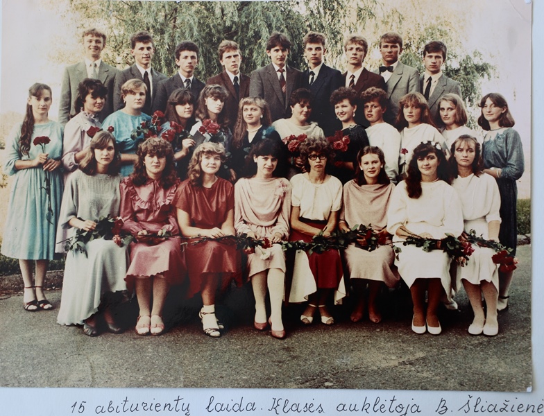 1987–1988 m. m. penkioliktoji laida