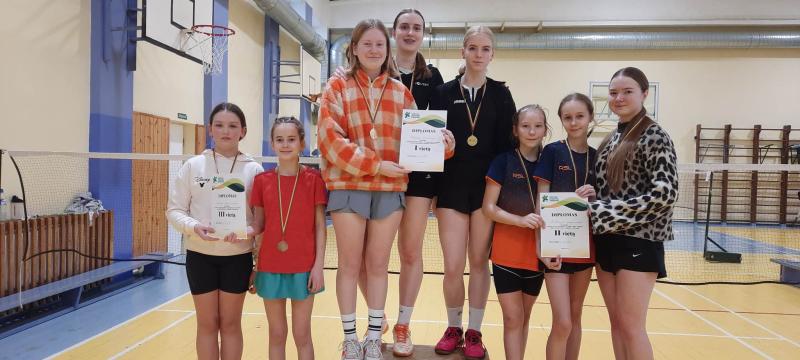 Gimnazijos merginų komanda tapo rajono čempionėmis